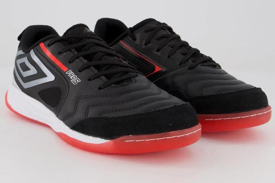 Promoções na Netshoes oferecem descontos em produtos esportivos 2 Chuteira-Futsal-Umbro-Pro-5-Bump-Unissex-960x640.jpg