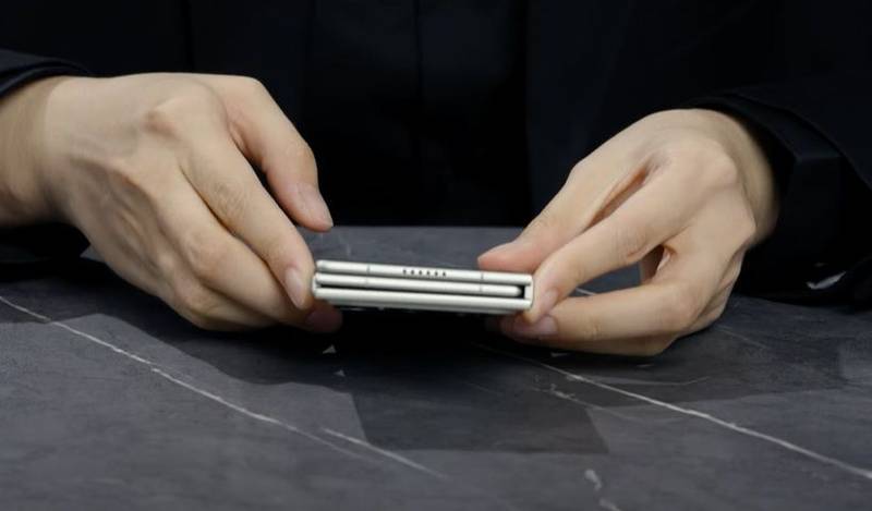 tecno-Phantom-Ultimate-G-Fold-dobrado
