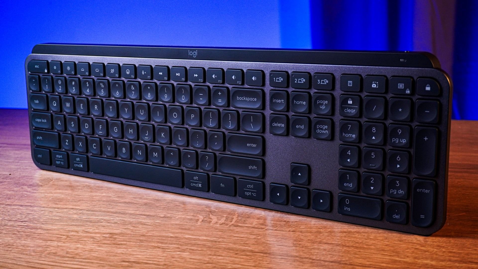 Logitech MX Keys S vale a pena? Teclado para trabalho surpreende (Review)