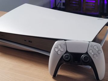 Nova atualização do PS5 piora desempenho de jogos no console? Entenda