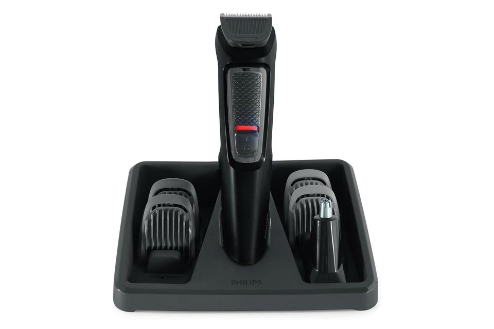 Promoções de Dia dos Pais na Amazon: descubra ofertas em eletrônicos e presentes 2 Aparador-de-Pelos-Philips-Multigroom-MG3711-15-960x640.jpg