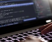 Hackers da Scattered Spider atacam varejo, empresas de seguro e companhias aéreas