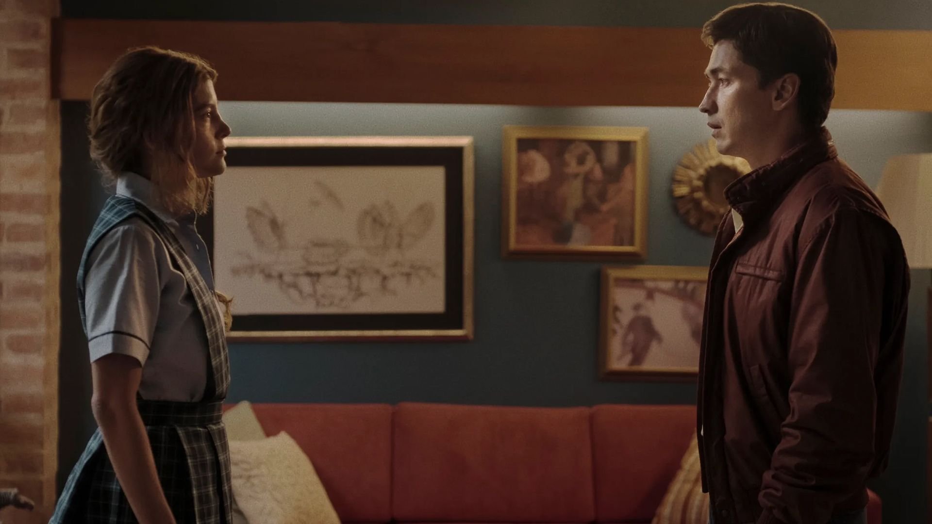 Final explicado de Delírio: Entenda desfecho da série colombiana da Netflix A Netflix continua acertando no lançamento de séries cheias de reviravoltas, tensas e que prendem o assinante do início até o fim. A trama da vez é Delírio, produção colombiana que vem chamando a atenção no catálogo da plataforma de streaming. delírio-netflix.jpg