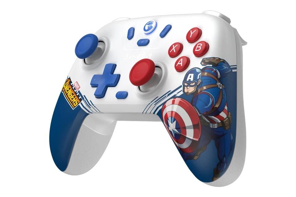 Controle WuChang, Black Myth Wukong e mais edições especiais 8Bitdo e GameSir para conferir Jogar videogames é muito bom para relaxar, se distrair e passar o tempo, mas a atividade pode se tornar ainda mais agradável quando temos à disposição bons controles. E por “bons” não dizemos apenas em relação ao desempenho, mas também ao visual. Controle-GameSir-Nova-Lite-Capitao-America-960x640.jpg