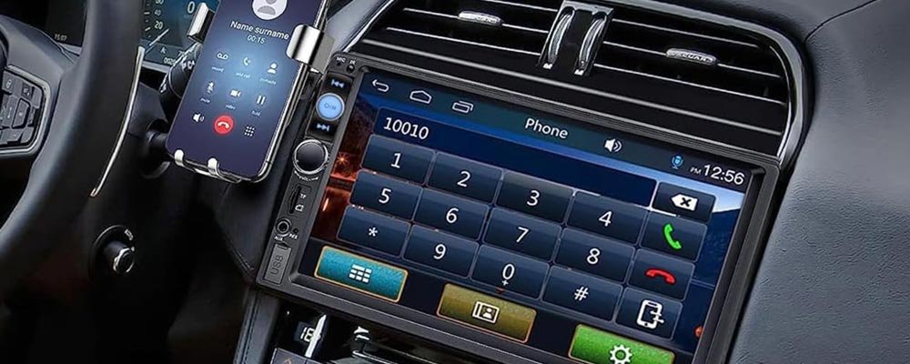 Eletrônicos para carros com até 40% OFF: veja alto-falante, câmera de ré e mais