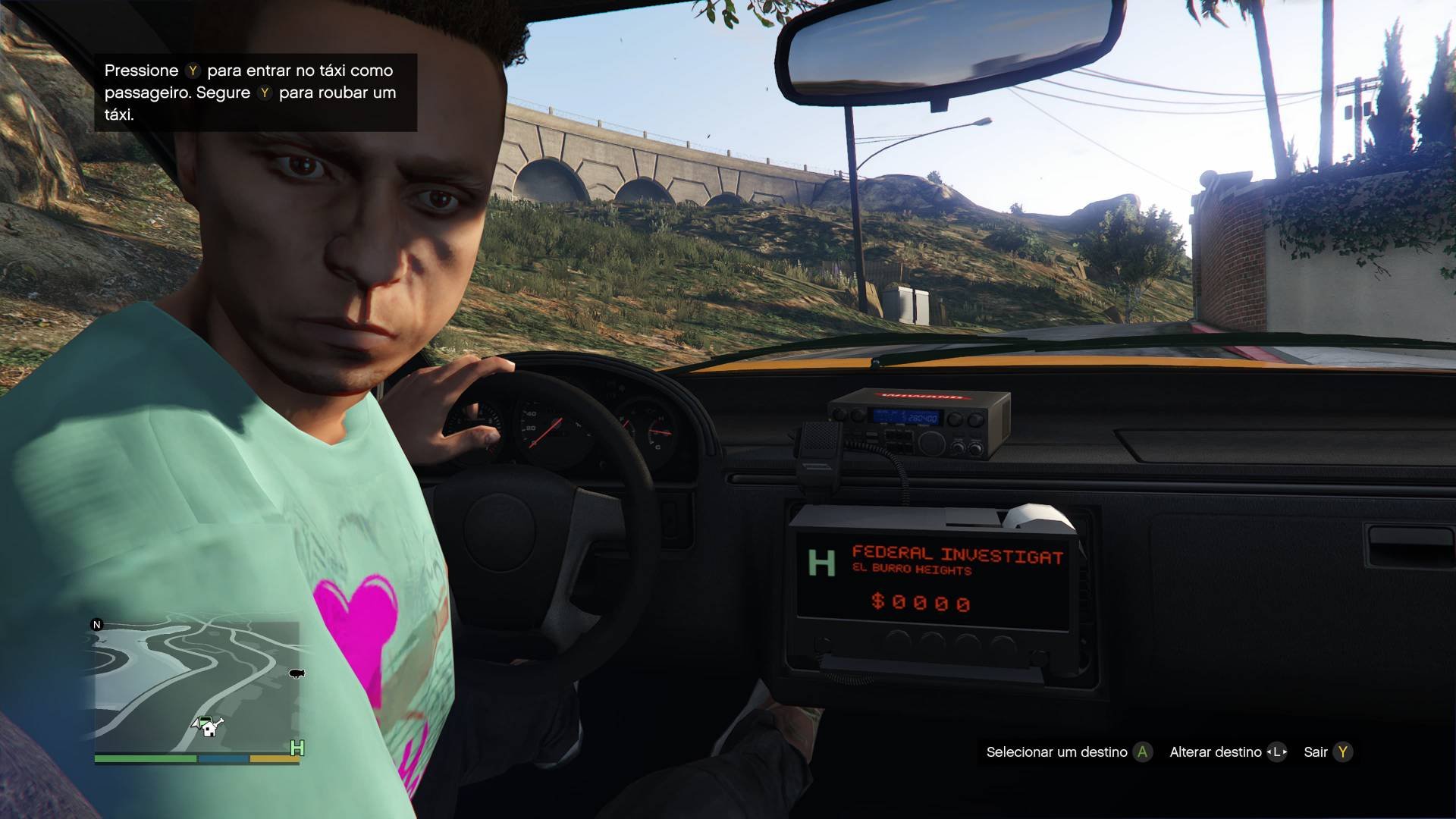 Como usar a viagem rápida em GTA 5 e GTA Online? Veja o tutorial A viagem rápida é um recurso valioso e muito útil para aqueles jogadores que querem economizar tempo e se locomover rapidamente pelos vastos mapas de GTA 5 e GTA Online. Bem, embora não seja uma opção tão direta quanto em outros jogos (como, por exemplo, The Witcher 3), a função existe e pode ser acessada com algumas condições específicas, principalmente por meio de um recurso: os táxis. gta-5-viagem-rapida.jpg
