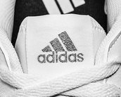 Garrafas, tênis Adidas e mais com até 50% OFF na Netshoes