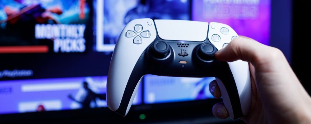 PS5 Slim com jogos ASTRO BOT e Gran Turismo 7 em promoção; aproveite