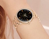 Smartwatch sofre recall após risco de pegar fogo e até queimar o braço de usuários