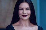 Imagem de Conheça a carreira e confira 7 filmes e séries com Catherine Zeta-Jones, a Mortícia Addams de Wandinha