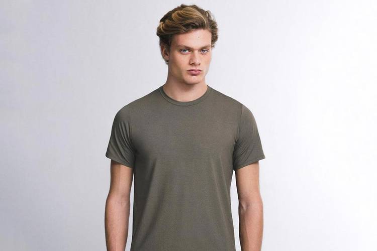 Insider-Tech-T-Shirt-Heavy-960x640.jpg
