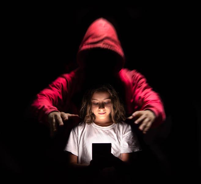 Imagem de Governo e Congresso estudam leis para punir exposição de menores na internet