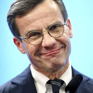 Imagem de Primeiro-ministro da Suécia é criticado por usar ChatGPT em decisões políticas