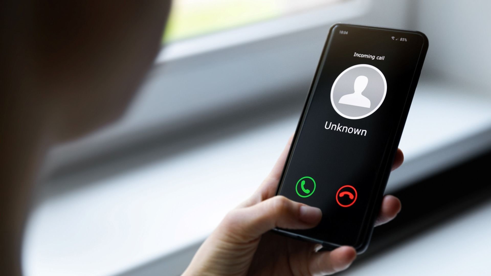 Anatel deixa de obrigar empresas a utilizar prefixo 0303 no telemarketing A Agência Nacional de Telecomunicações (Anatel) revogou a utilização obrigatória do prefixo 0303, até então amplamente usado por operadoras de telemarketing e empresas. Essa flexibilização de normas estava aprovada desde a última quinta-feira (07), mas só agora foi oficializada pelo conselho diretor da instituição. prefixo-0303-nao-sera-mais-obrigatorio