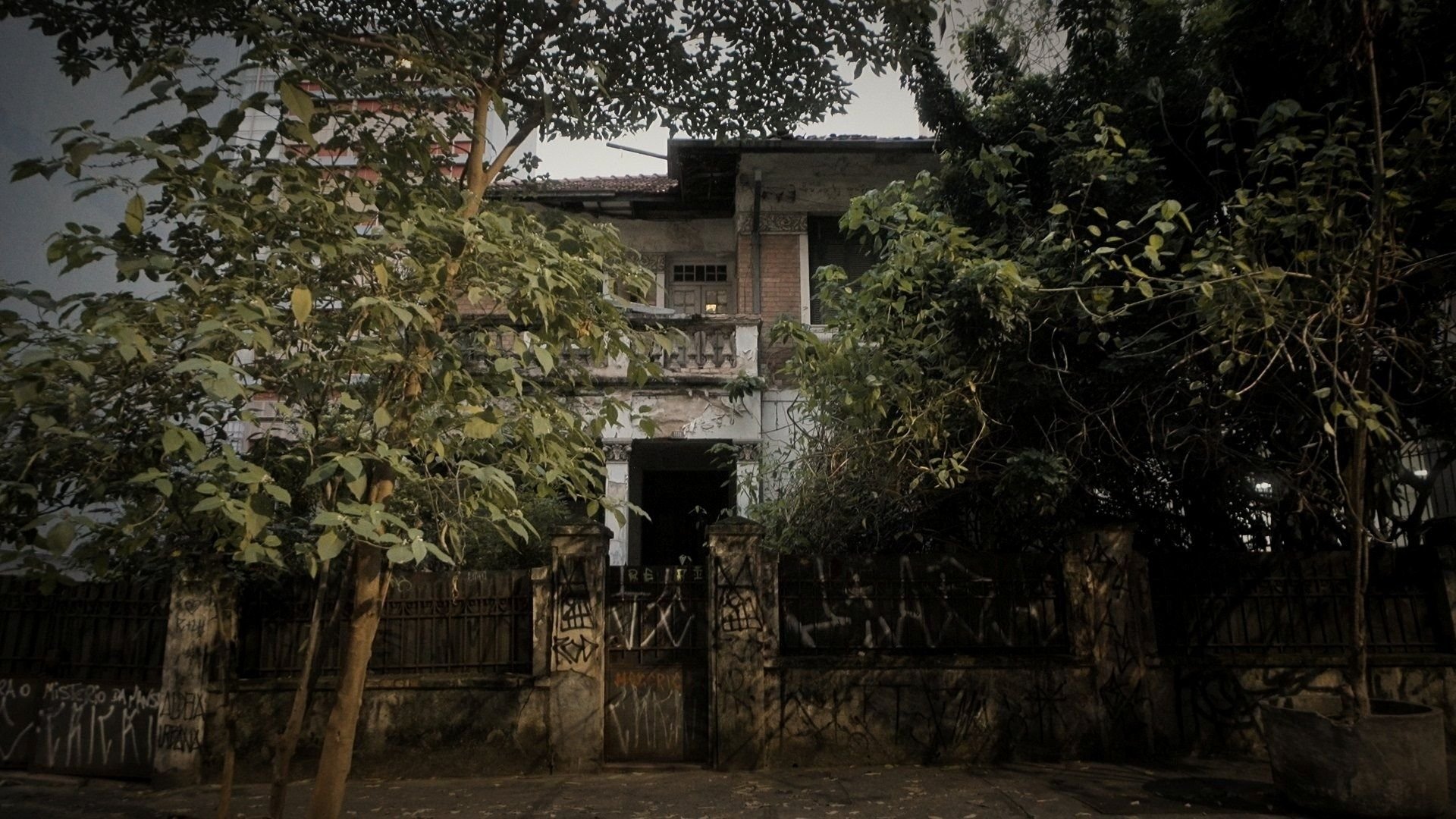 Onde-Assistir-Mulher-Casa-Abandonada-Prime-Video-02.jpg