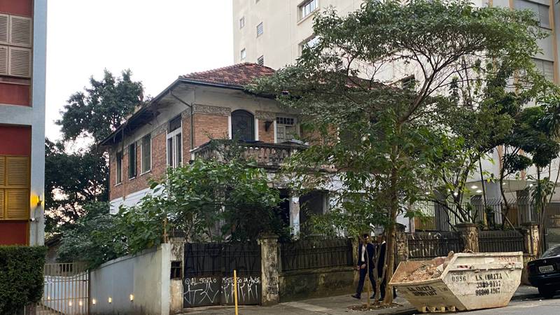 casa-abandonada-hoje-em-dia.jpg