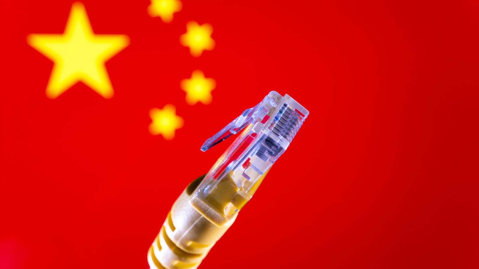 Após possível falha, China interrompe acesso à internet global por mais de 1 hora