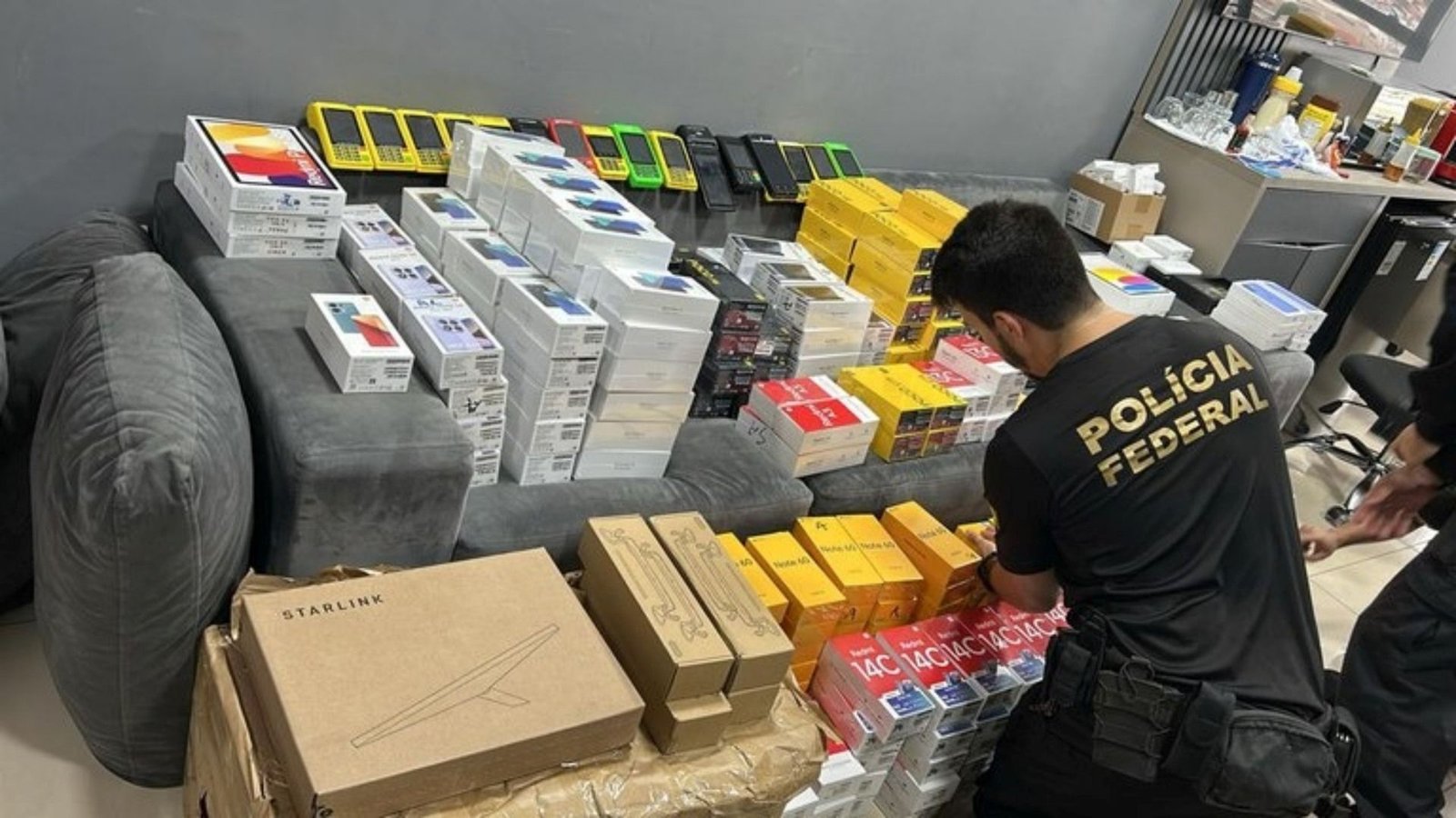 PF acaba com esquema de criptomoedas que desviou R$ 14 milhões