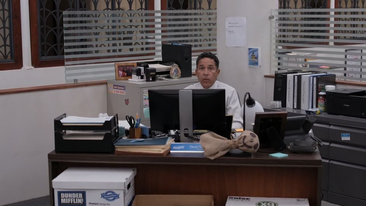 Dundler-Mifflin-The-Office-The-Paper-04.jpg