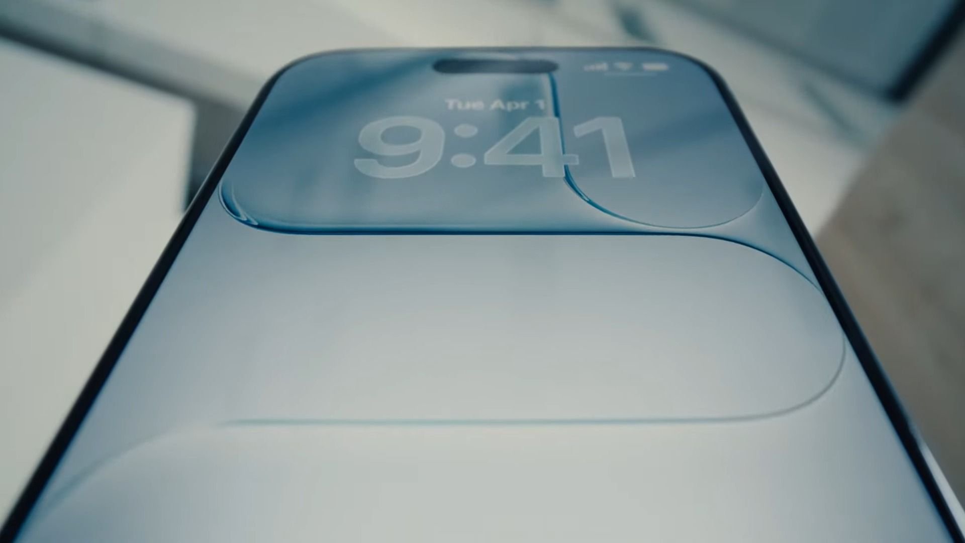 iPhone Air x Galaxy S25 Edge: o que muda entre os ultrafinos de Apple e Samsung? O mercado de smartphones ganhou em 2025 um novo segmento que já tem uma rivalidade acirrada. Trata-se do setor de celulares "ultrafinos", que são modelos de baixa espessura e ainda mais leves que os aparelhos atualmente à venda. tela-iphone-17-air