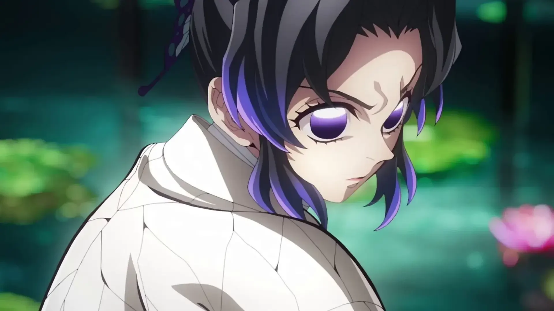 Tatiana Keplmair revela bastidores da dublagem de Shinobu Kocho em Demon Slayer Castelo Infinito