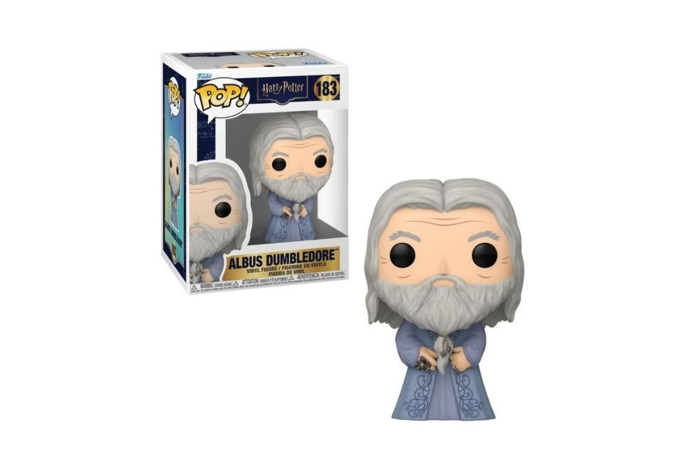 Novos Funkos de Harry Potter estão na loja oficial da Funko; confira A saga Harry Potter segue conquistando gerações, unindo fãs em todo o mundo e inspirando coleções de itens exclusivos. Além dos livros e filmes, os colecionáveis Funko Pop! se tornaram uma das formas mais populares de manter viva a magia de Hogwarts. Funko Pop! Dumbledore com Horcrux, #183.jpg