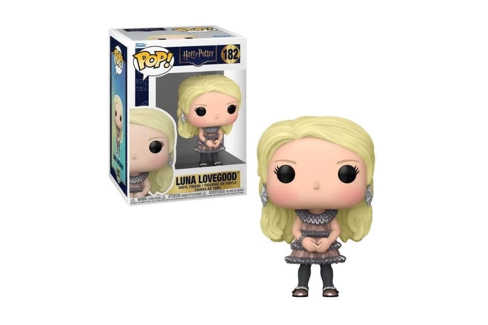 Novos Funkos de Harry Potter estão na loja oficial da Funko; confira A saga Harry Potter segue conquistando gerações, unindo fãs em todo o mundo e inspirando coleções de itens exclusivos. Além dos livros e filmes, os colecionáveis Funko Pop! se tornaram uma das formas mais populares de manter viva a magia de Hogwarts. Funko Pop! Luna de Vestido, #182.jpg