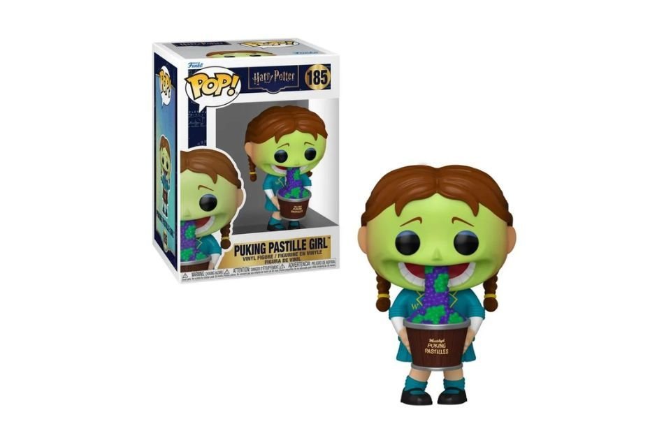 Novos Funkos de Harry Potter estão na loja oficial da Funko; confira A saga Harry Potter segue conquistando gerações, unindo fãs em todo o mundo e inspirando coleções de itens exclusivos. Além dos livros e filmes, os colecionáveis Funko Pop! se tornaram uma das formas mais populares de manter viva a magia de Hogwarts. Funko Pop! Menina com Pastilha Vomitante, #185.jpg