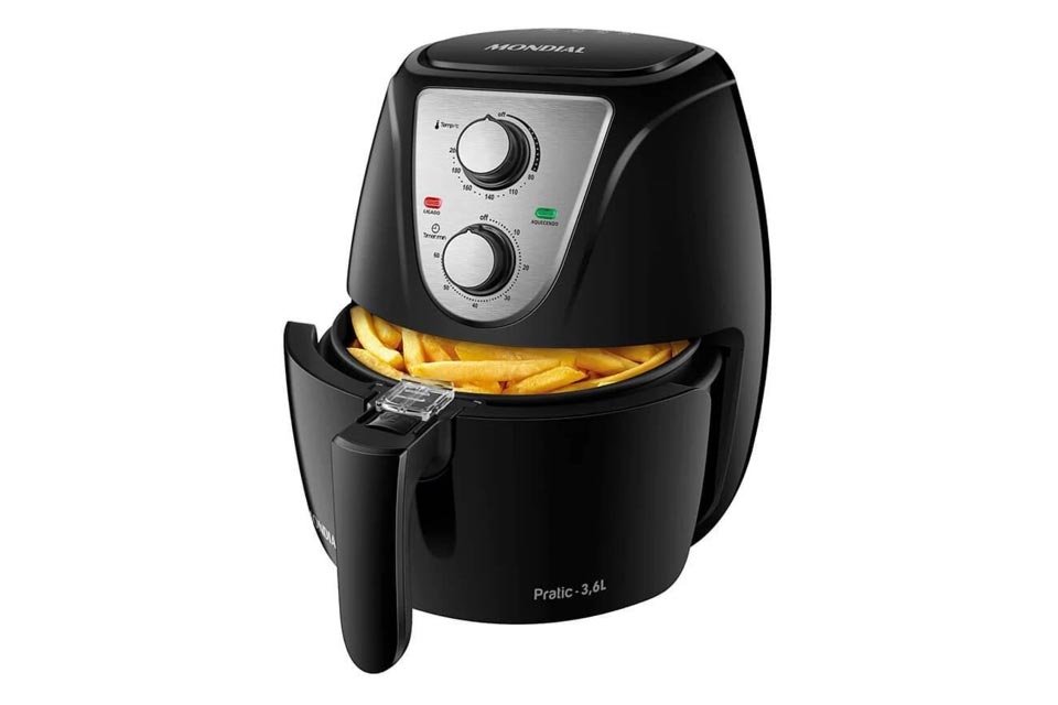 Cozinha prática: aproveite opções de Air fryer a partir de R$169 na Shopee As fritadeiras elétricas se tornaram itens quase essenciais nas cozinhas por trazerem praticidade à rotina. Com elas, é possível preparar batatas, carnes, salgados e até sobremesas usando bem menos ou nenhum óleo. AirFryer-Mondial-AF36BI-960x640.jpg