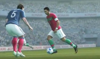 G1 - 'PES 2012' evolui pouco, mas mudanças devem agradar os fãs - notícias  em Tecnologia e Games