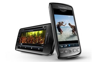 RIM lança smartphones Torch 9810 e 9860