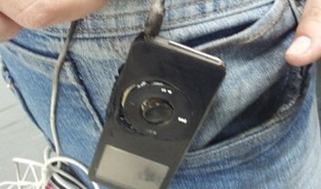 iPod estoura e pega fogo em bolso de estudante paulista