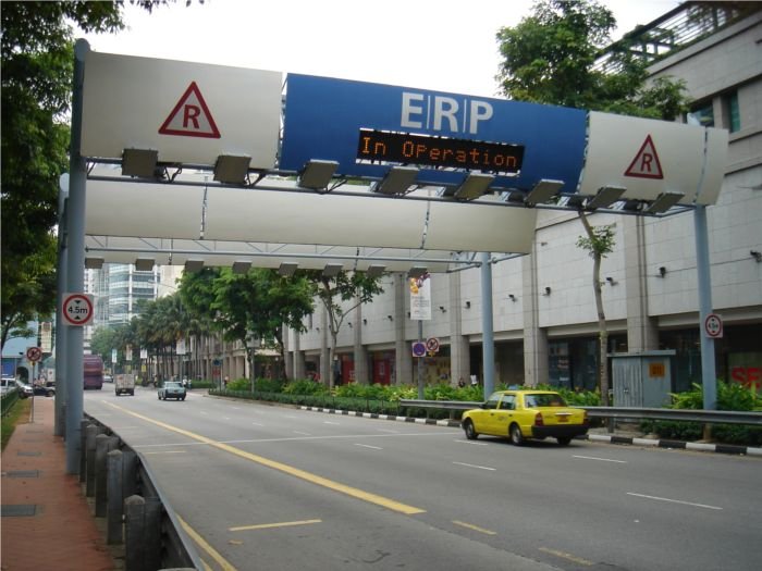Em Cingapura o pagamento de pedágio via RFID já existe (clique para ampliar)