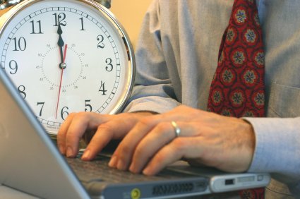 Não se preocupe: você terá tempo para atualizar seu sistema, pois o 3.0 é compativel com o 2.0.
