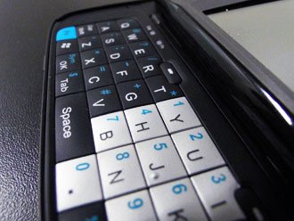 teclado grande e espaçoso