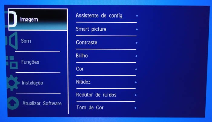 Visual de um dos menus: acesso a todas as funções