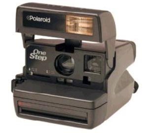 A antiga OneStep, primeira câmera da Polaroid