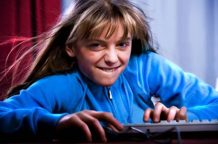 As gerações mais jovens têm muita afinidade com a tecnologia.
