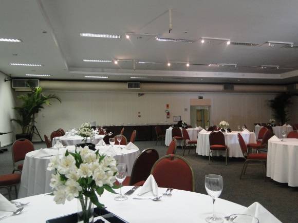 Salão de espera do evento da Positivo