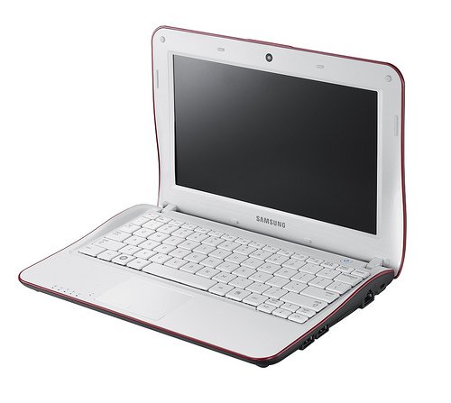 Netbook NF110 deve ter seu preço como diferencial.