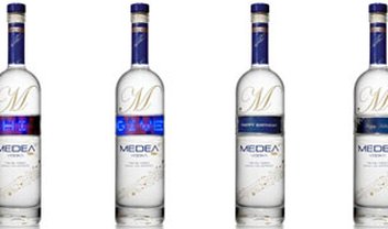 Medea Vodka: garrafa com display LED