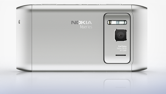 A câmera do Nokia N8 é de alto valor