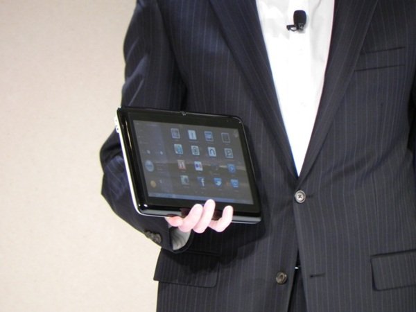 Sliding PC 7 Series, o tablet que se transforma em notebook
