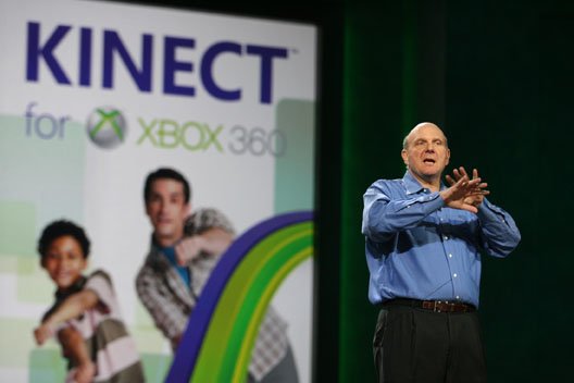 Steve Ballmer durante a CES 2011.