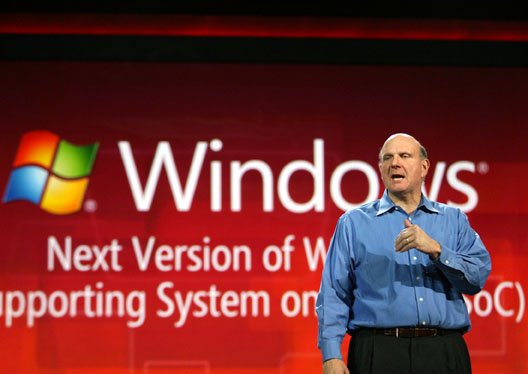 Steve Ballmer durante conferência na CES 2011.