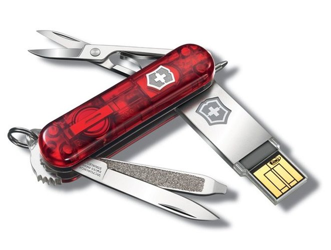 Victorinox adiciona um novo item ao seu canivete: um pendrive. Foto: Divulgação