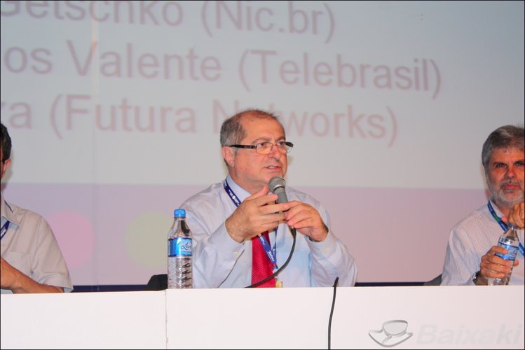 Ministro das Comunicações Paulo Bernardo