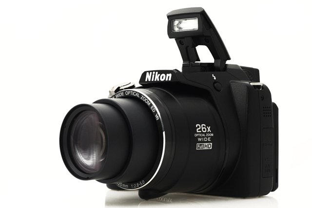 Nikon P100. Fonte da imagem: Divulgação/Nikon.