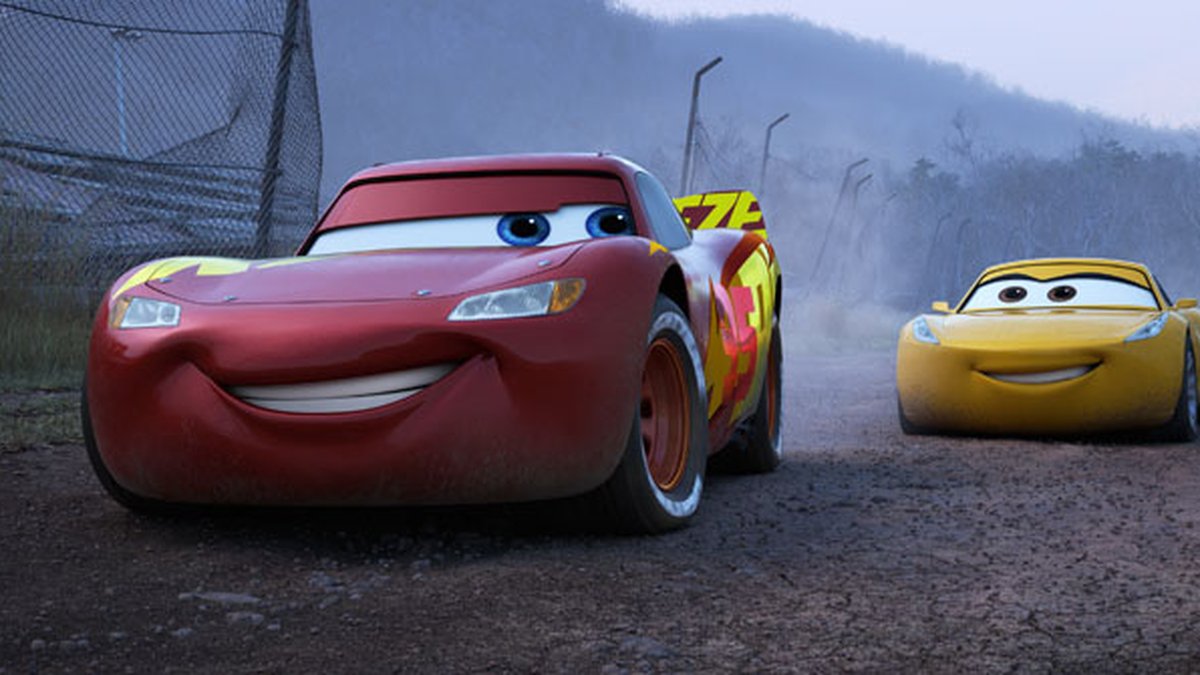 Carros 3: desafio de Lightning McQueen no novo trailer da animação