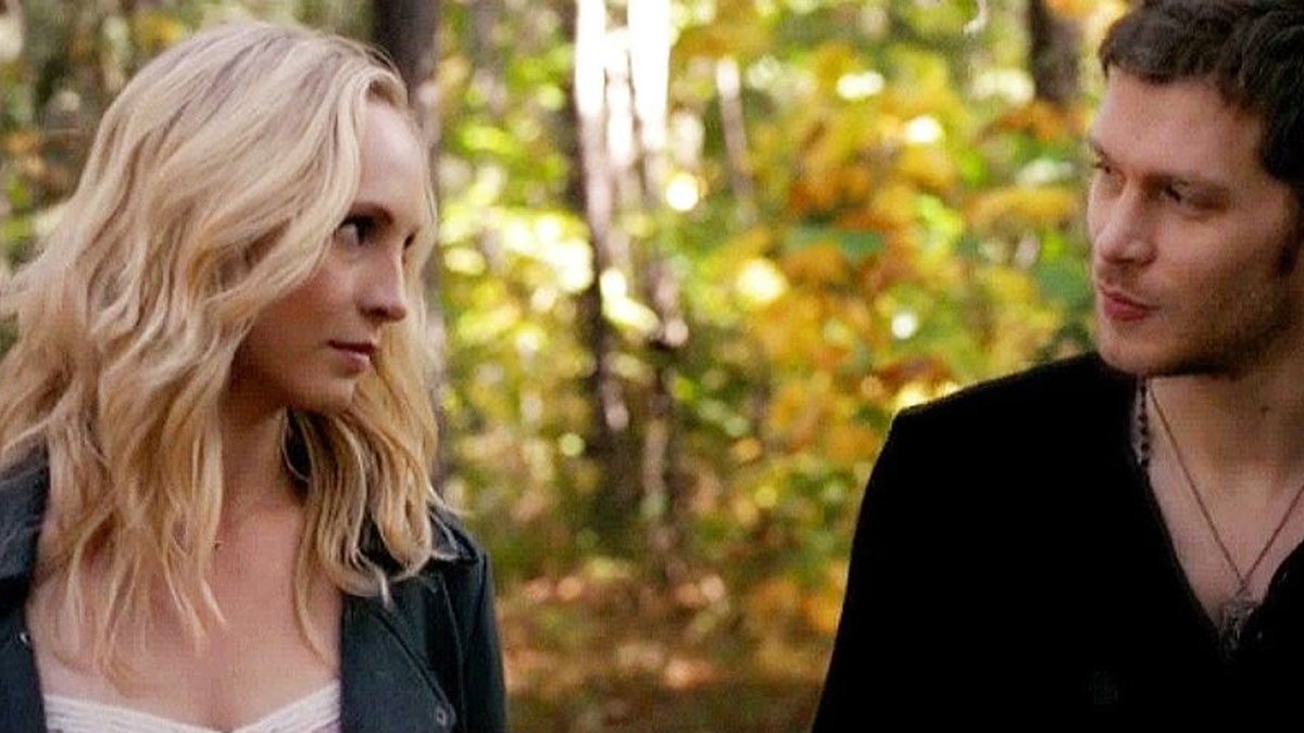 Série Diários de Um Vampiro - Klaus e Caroline 